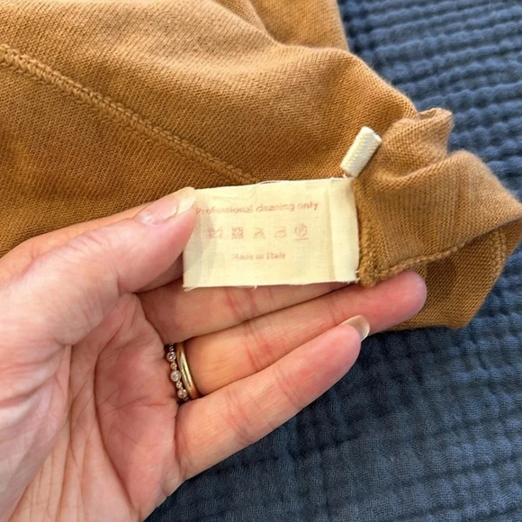 MARNI Women’s 100% Cashmere Short Sleeve Brown light weight Sweater Size 40 - Picture 10 of 10